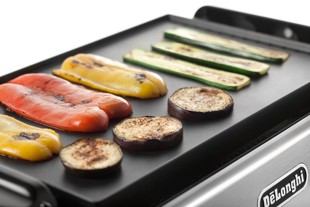 Delonghi BGR50 220 Volt Grill Griddle with Temp Control