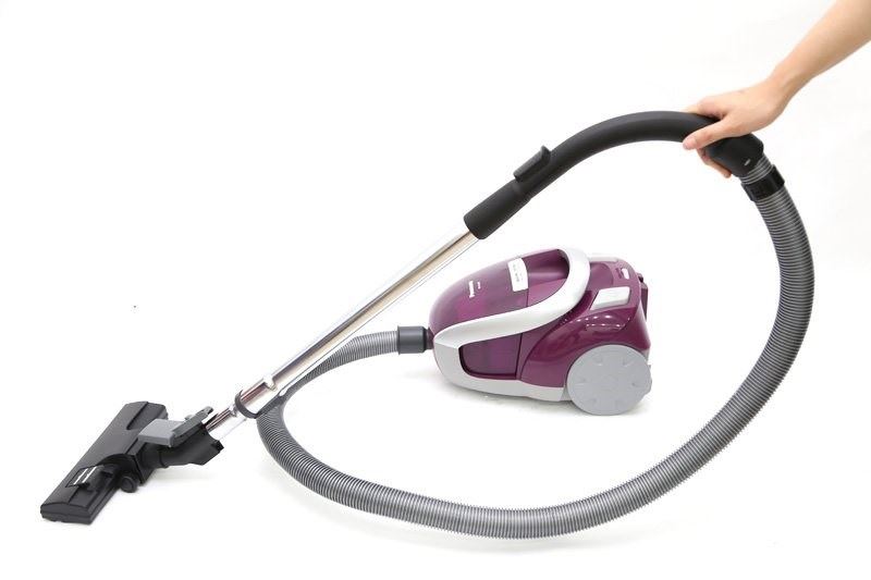 bagless canister vacuum cleaner